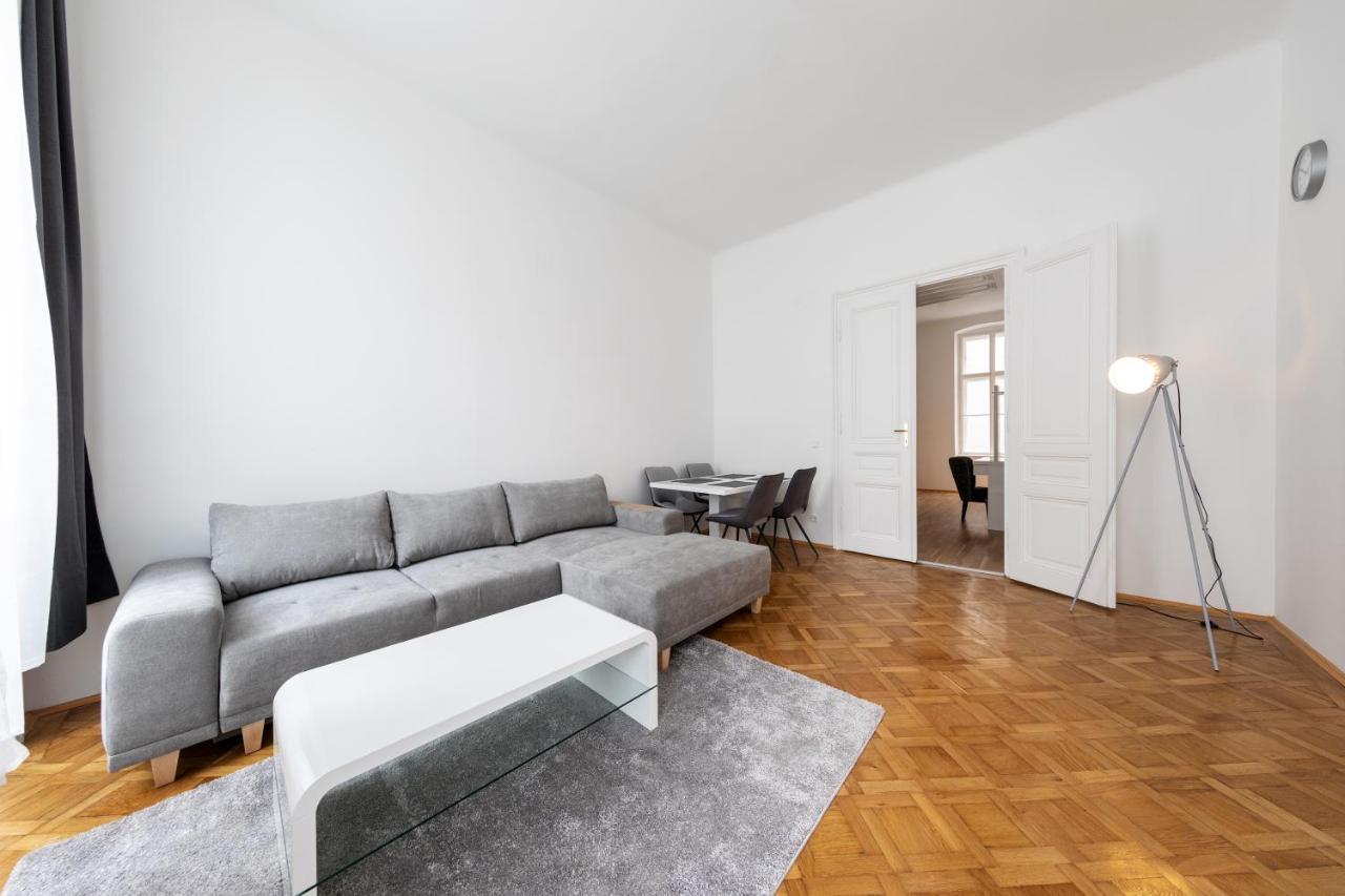 Vienna Dream Apartments City Center Bagian luar foto