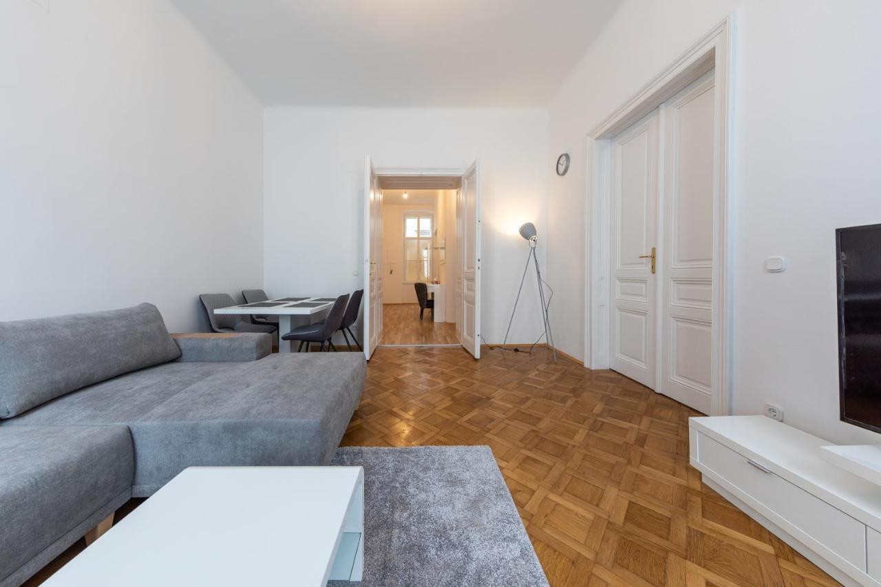 Vienna Dream Apartments City Center Bagian luar foto