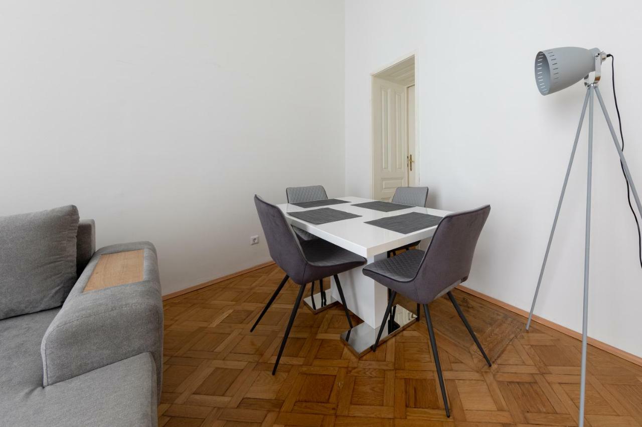 Vienna Dream Apartments City Center Bagian luar foto