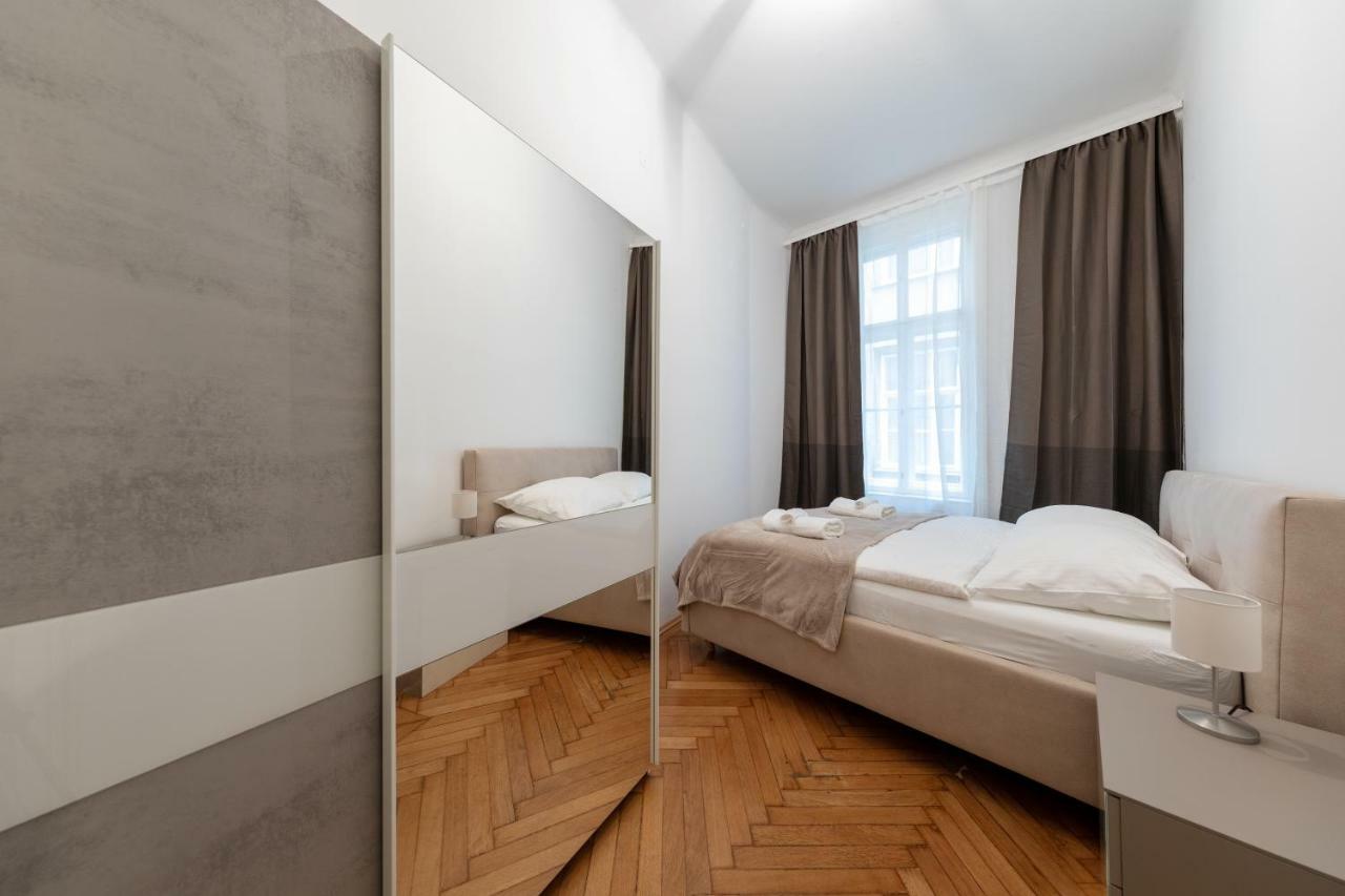 Vienna Dream Apartments City Center Bagian luar foto