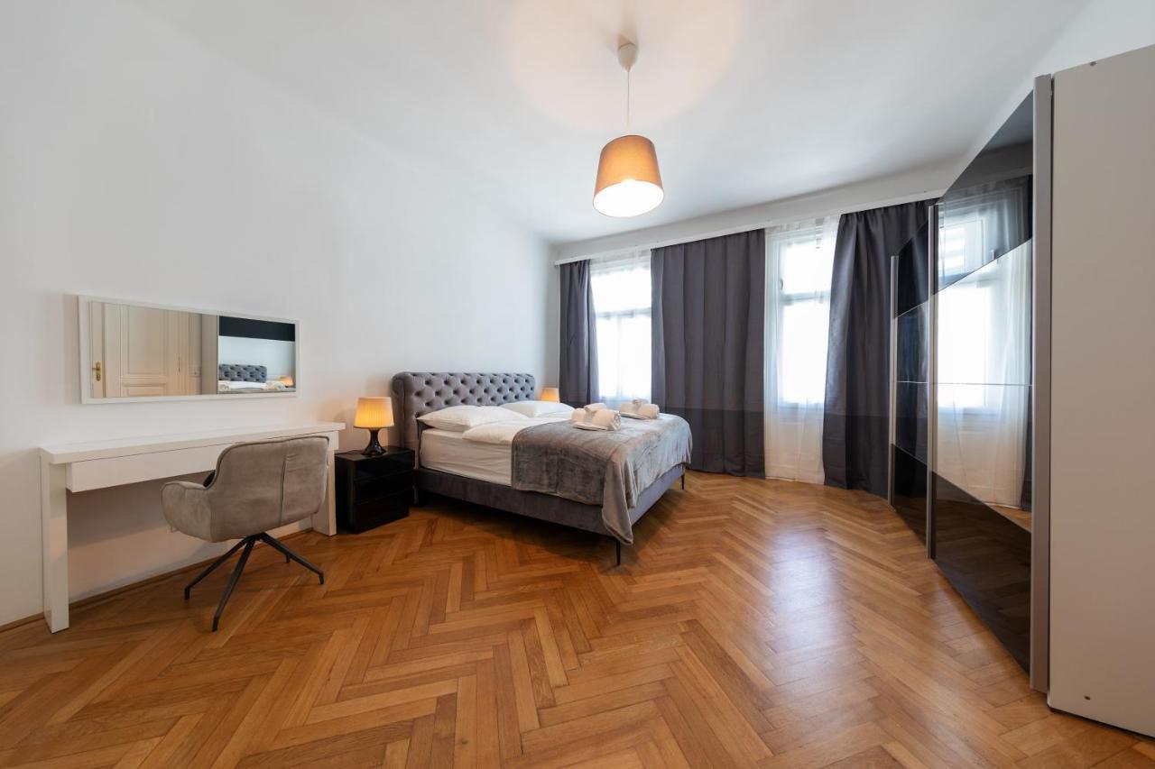 Vienna Dream Apartments City Center Bagian luar foto