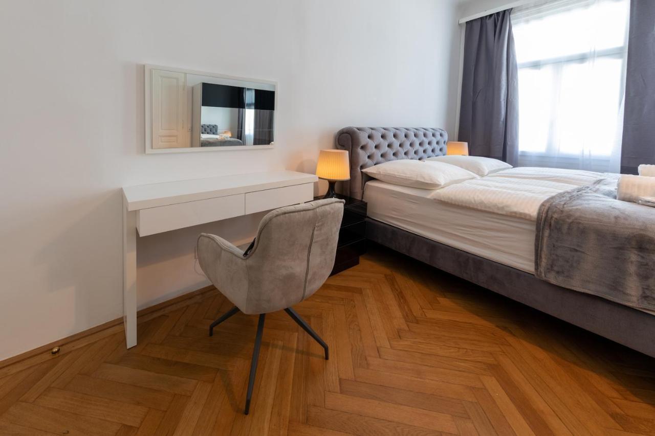 Vienna Dream Apartments City Center Bagian luar foto