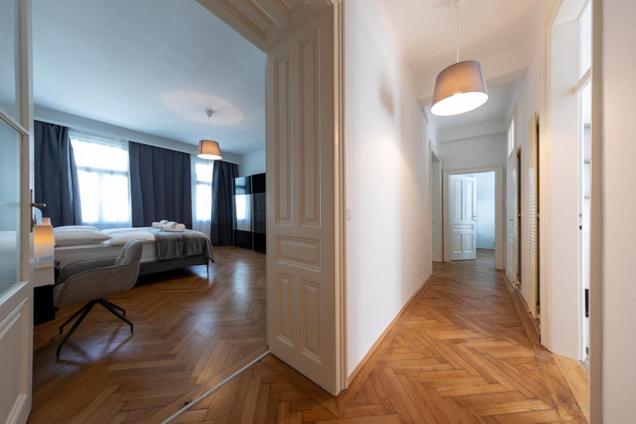 Vienna Dream Apartments City Center Bagian luar foto
