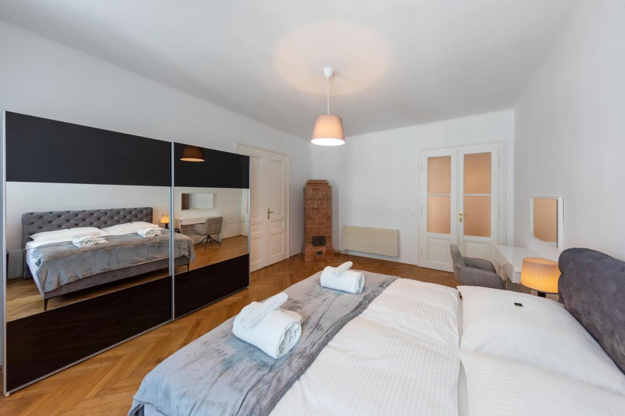 Vienna Dream Apartments City Center Bagian luar foto